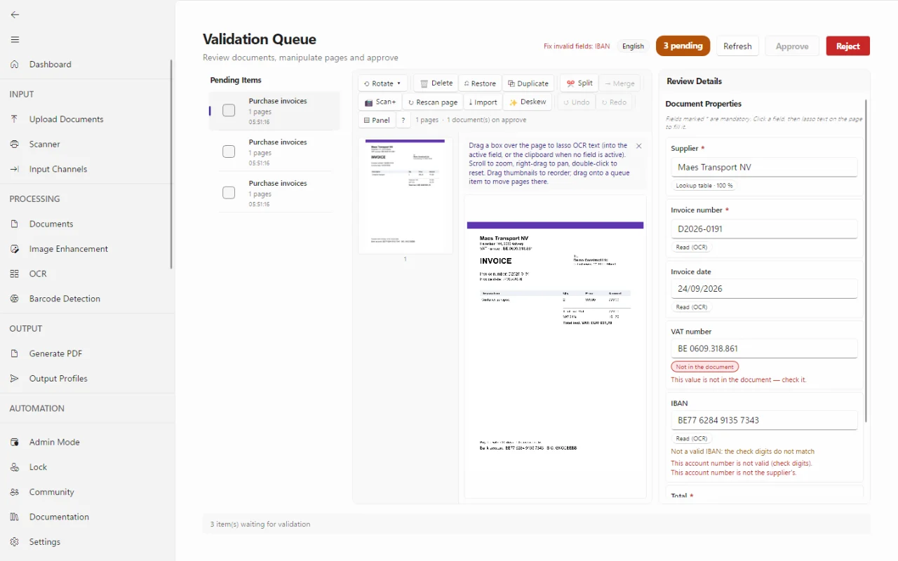 DataSnap Desktop: an invoice waiting for review, with the recognised fields next to the page